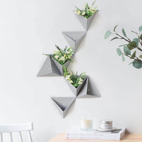 Hanging Floating Wall Mounted Garden Flower pots & Planters