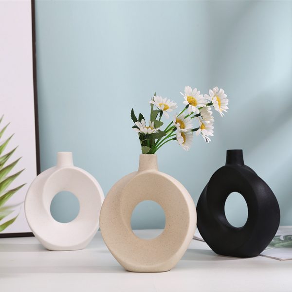 Nordic-style Ceramic Vase